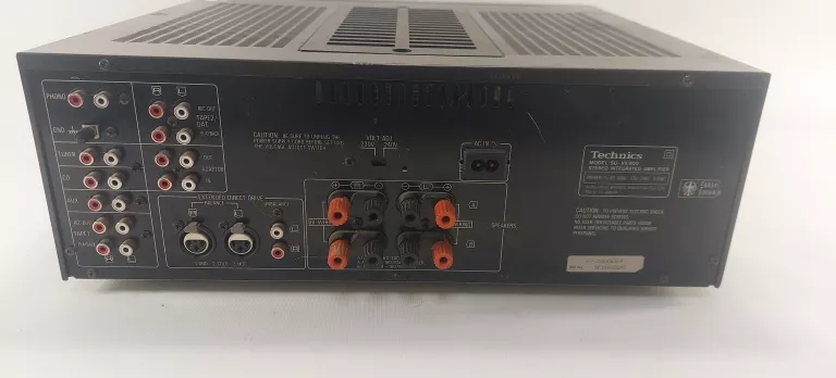 WZMACNIACZ TECHNICS SU-VX800