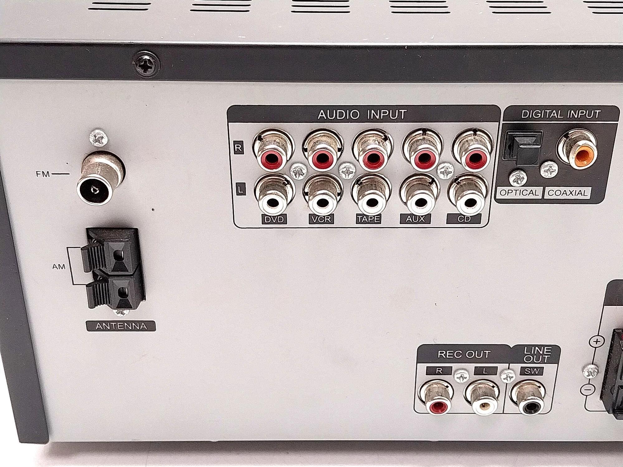 amplituner-cat-cs-907-product-id