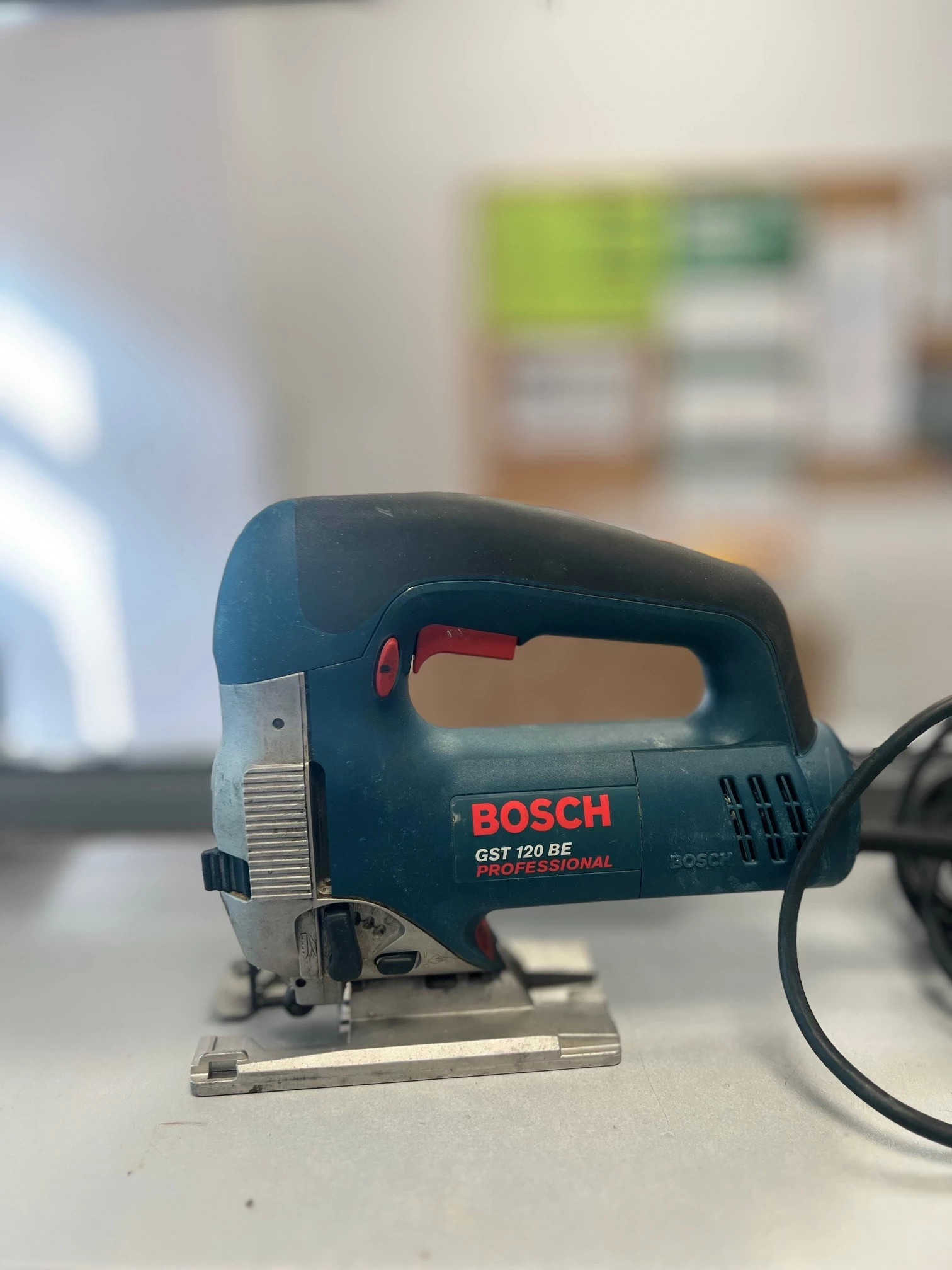 wyrzynarka-bosch-gst-120-be-marka-bosch