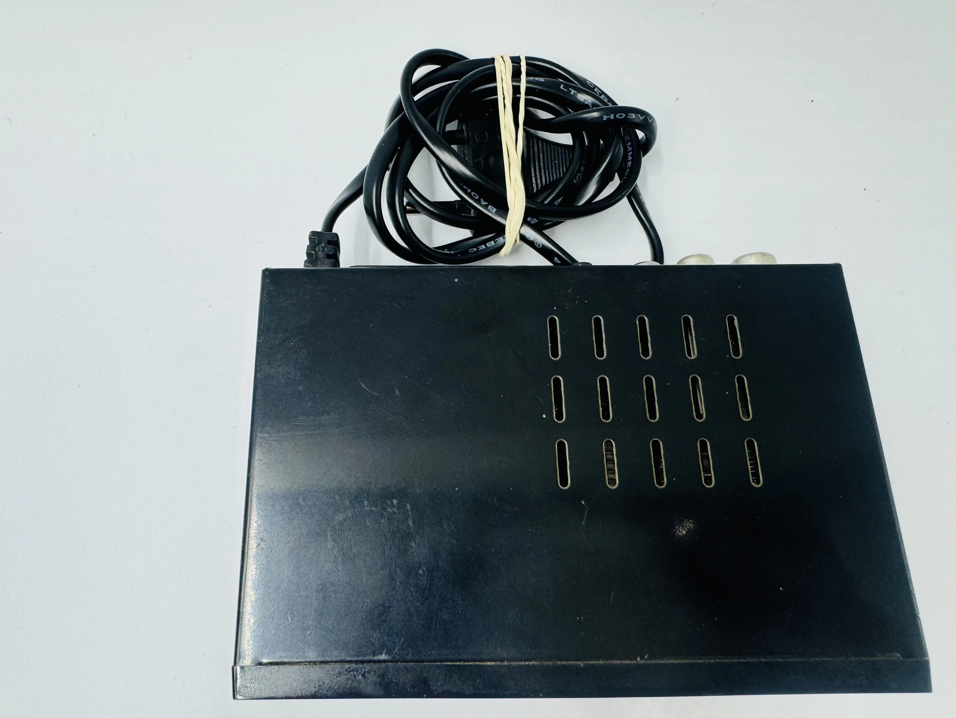 dekoder-dvbt2-ariva-uszkodzony-stan-11323-2