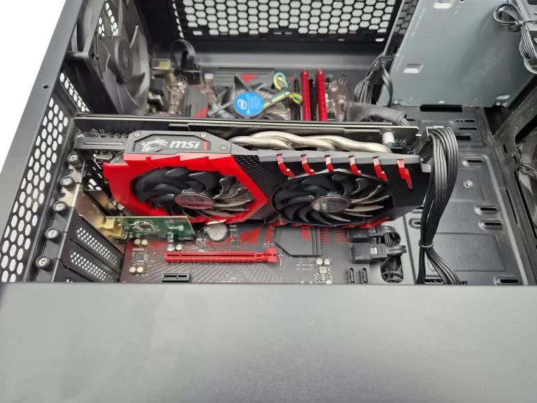 KOMPUTER STACJONARNY MSI I5-8400 GTX 1060 3GB 8GB DDR4 1TB + 128GB SSD