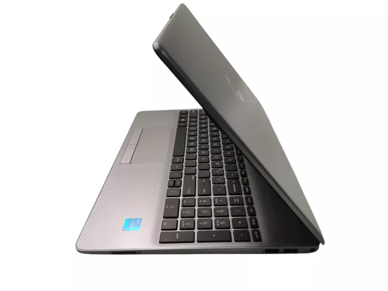 LAPTOP HP 250 G9 15,6" INTEL CORE I5 16 GB / 500 GB, ZAS