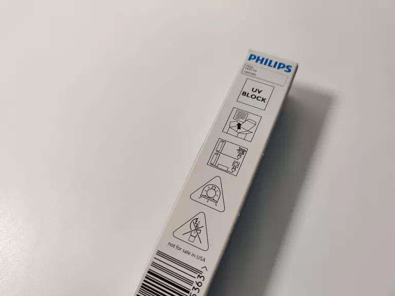 ŻARÓWKA PHILIPS MHN-TD 1502/842