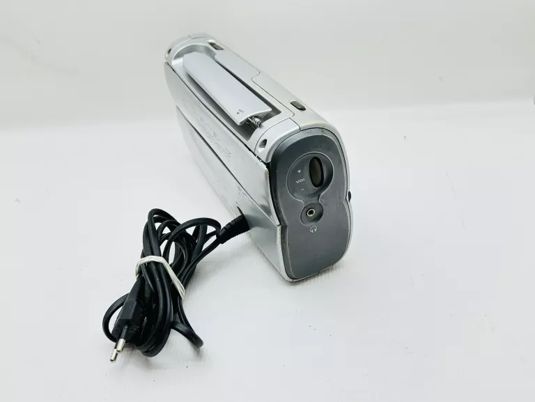 RADIO GRUNDIG MUSIC BOY 50 L OPIS