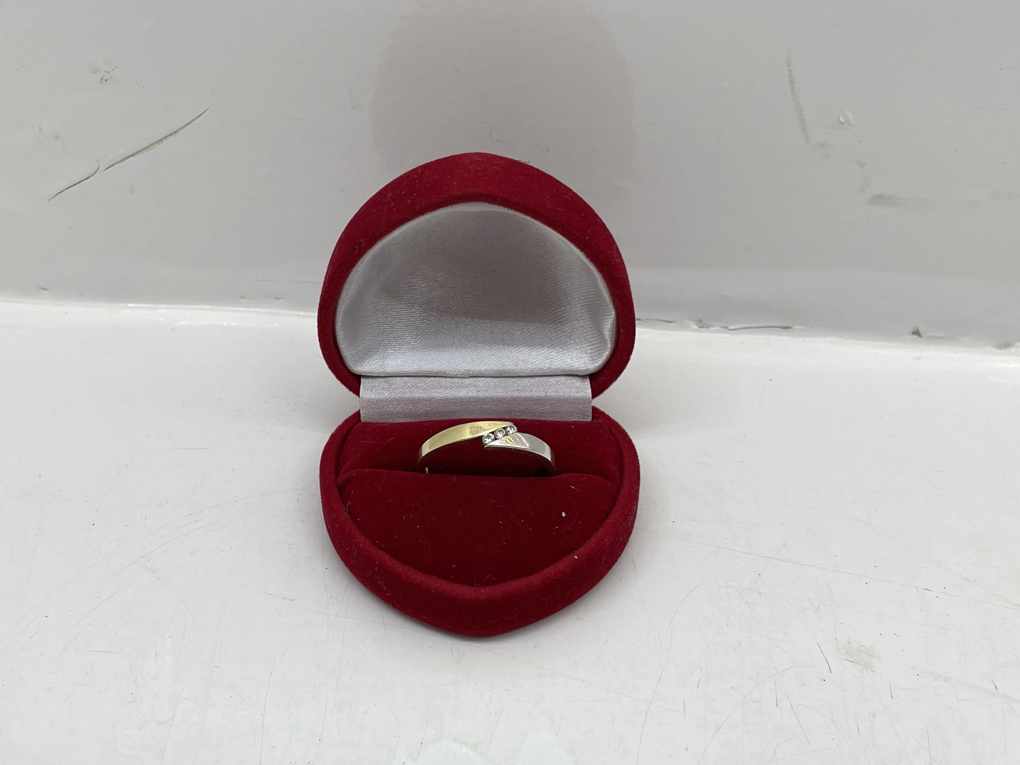 delikatny-zloty-pierscionek-p585-r19-205-g-marka-inna-marka