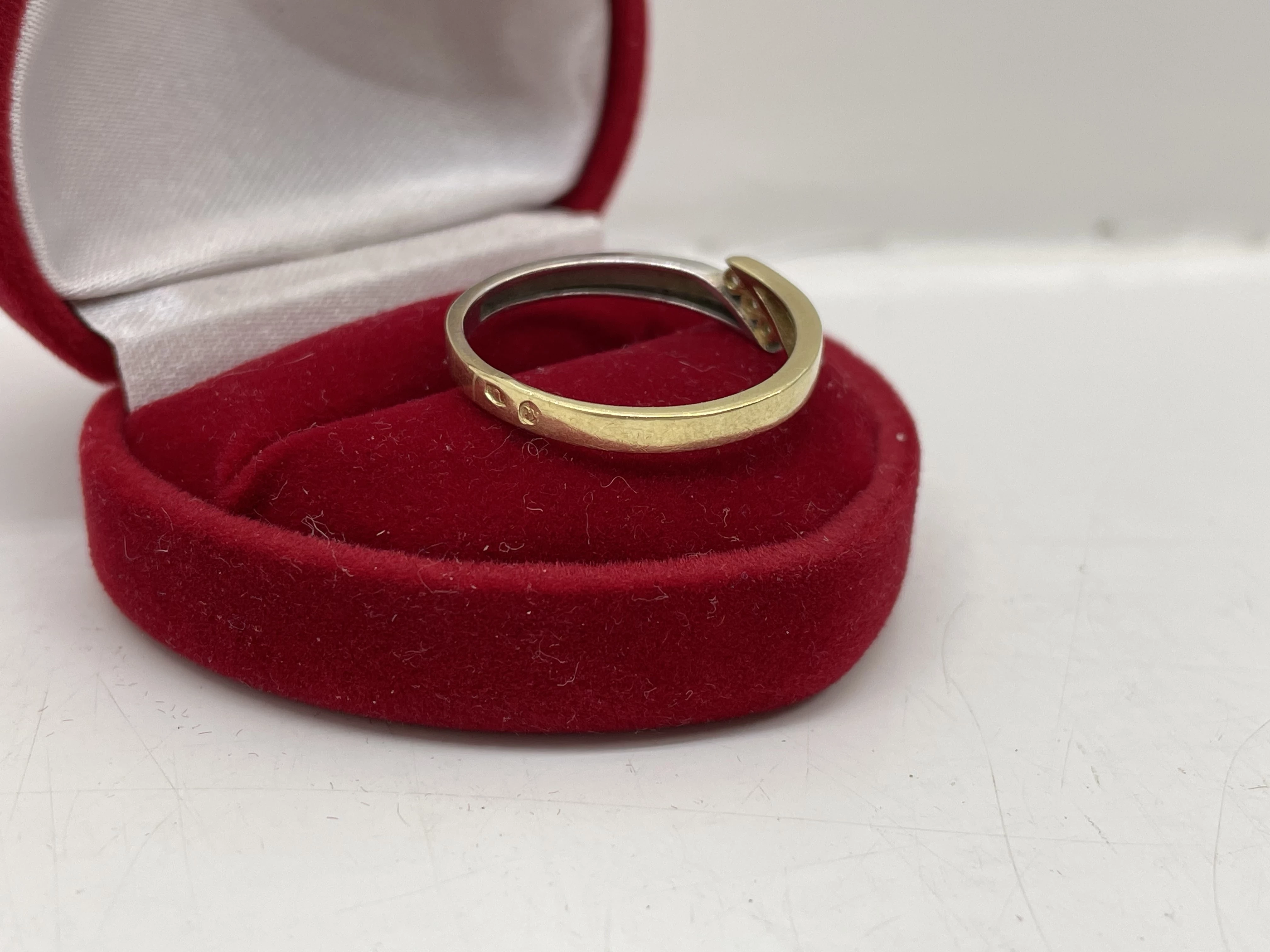 delikatny-zloty-pierscionek-p585-r19-205-g-kamien-cyrkonia