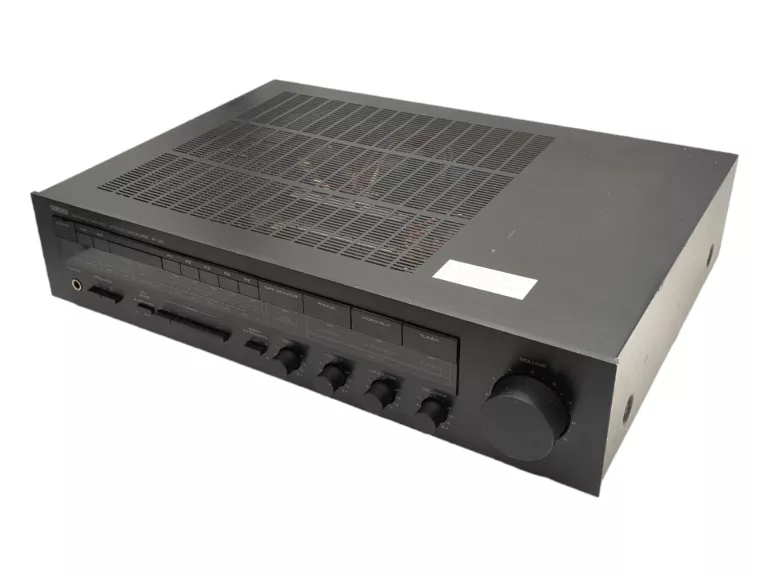 AMPLITUNER YAMAHA MODEL R-30