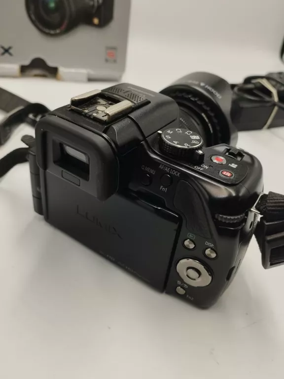 APARAT PANASONIC LUMIX DMC-G5+OBIEKTYW