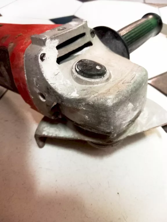SZLIFIERKA KĄTOWA BLACK DECKER KG1200