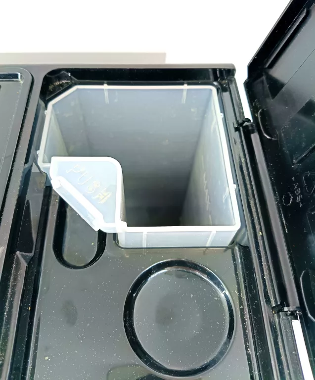 EKSPRES CIŚNIENIOWY KOLBOWY DELONGHI ECP31.21