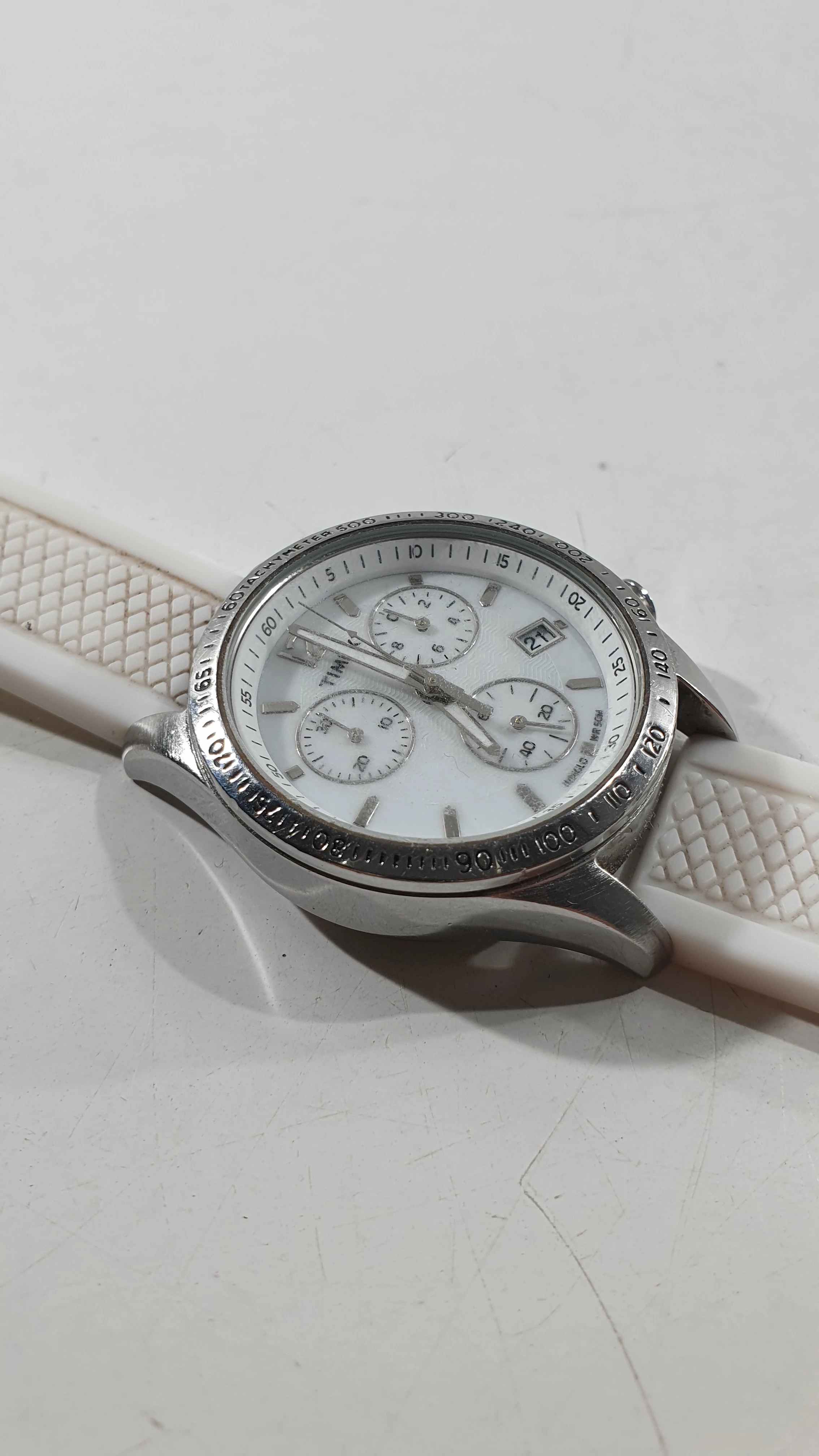 zegarek-timex-damski-chronometr-timex-t2p061-mechanizm-kwarcowy