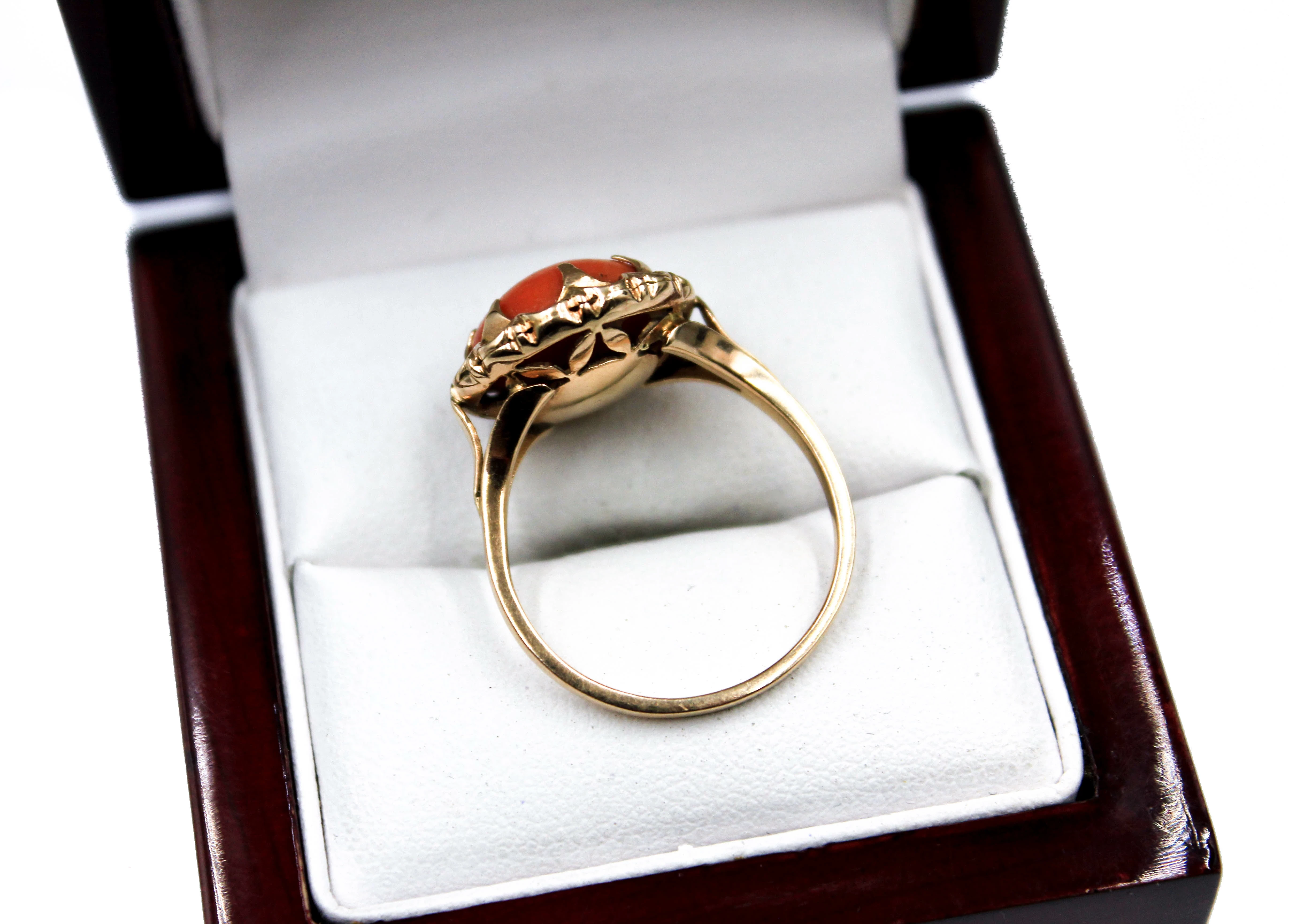 zloty-pierscionek-z-koralem-56-g-r-23-ean-gtin-5906952400644