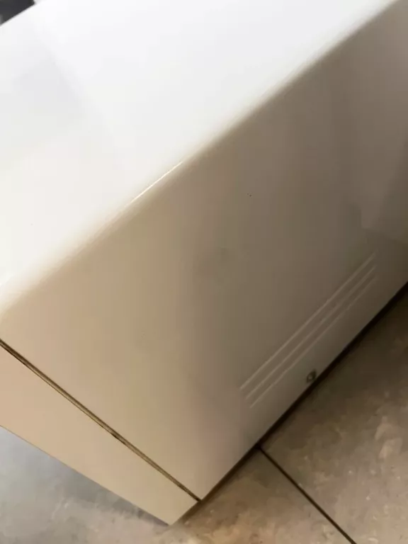 KUCHENKA MIKROFALOWA SAMSUNG ME731K