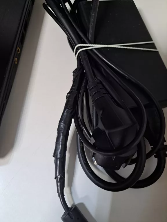 LAPTOP MSI GF63 THIN 10SCXR / I5-10 GEN / 8GB RAM / 512GB SSD / GTX 1650