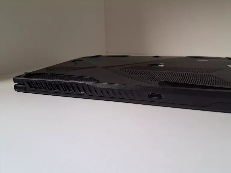 LAPTOP MSI GF63 THIN 10SCXR / I5-10 GEN / 8GB RAM / 512GB SSD / GTX 1650