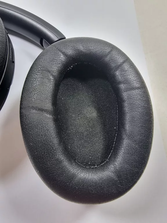 sluchawki-sony-wh-1000xm3-rodzaj-sluchawek-nauszne