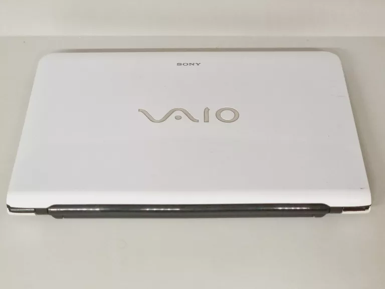 LAPTOP SONY VAIO SVE111B11M /AMD E2-1800 /4RAM/500HDD + ŁADOWARKA