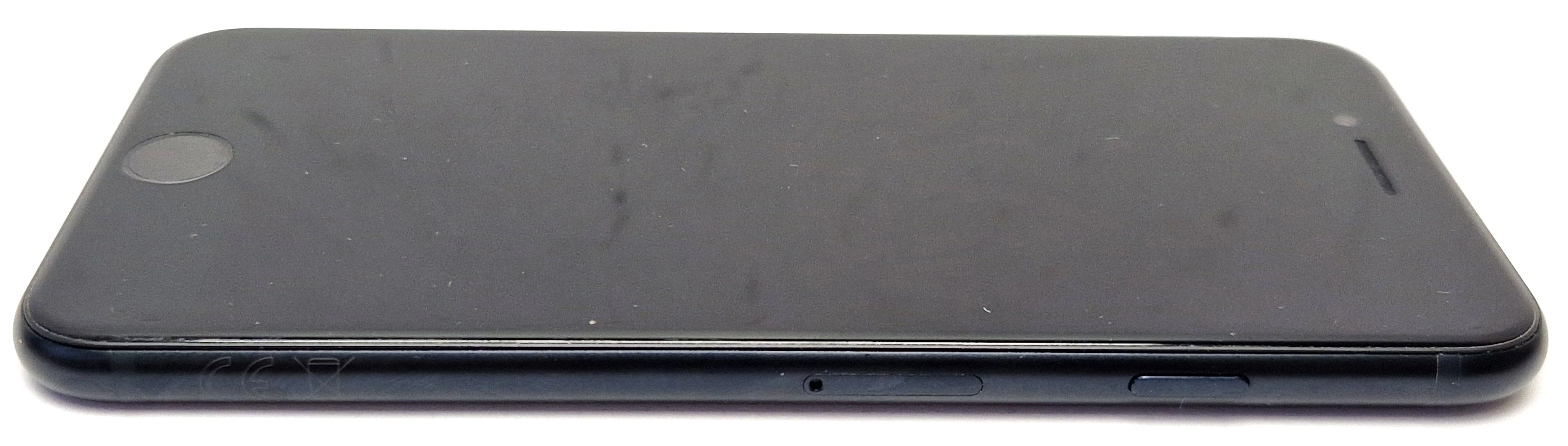 telefon-iphone-se-2022-64gb-100-bat-typ-smartfon