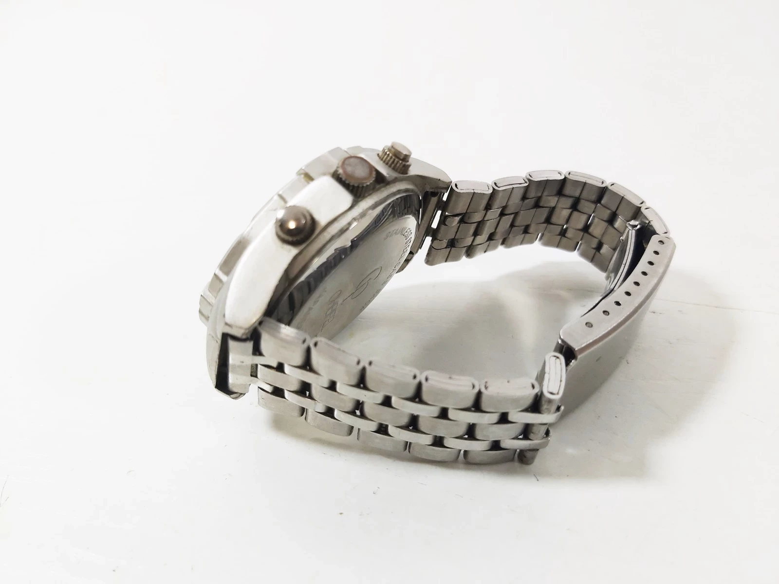 zegarek-cheifel-paris-cewka-sloneczna-material-paska-aluminium