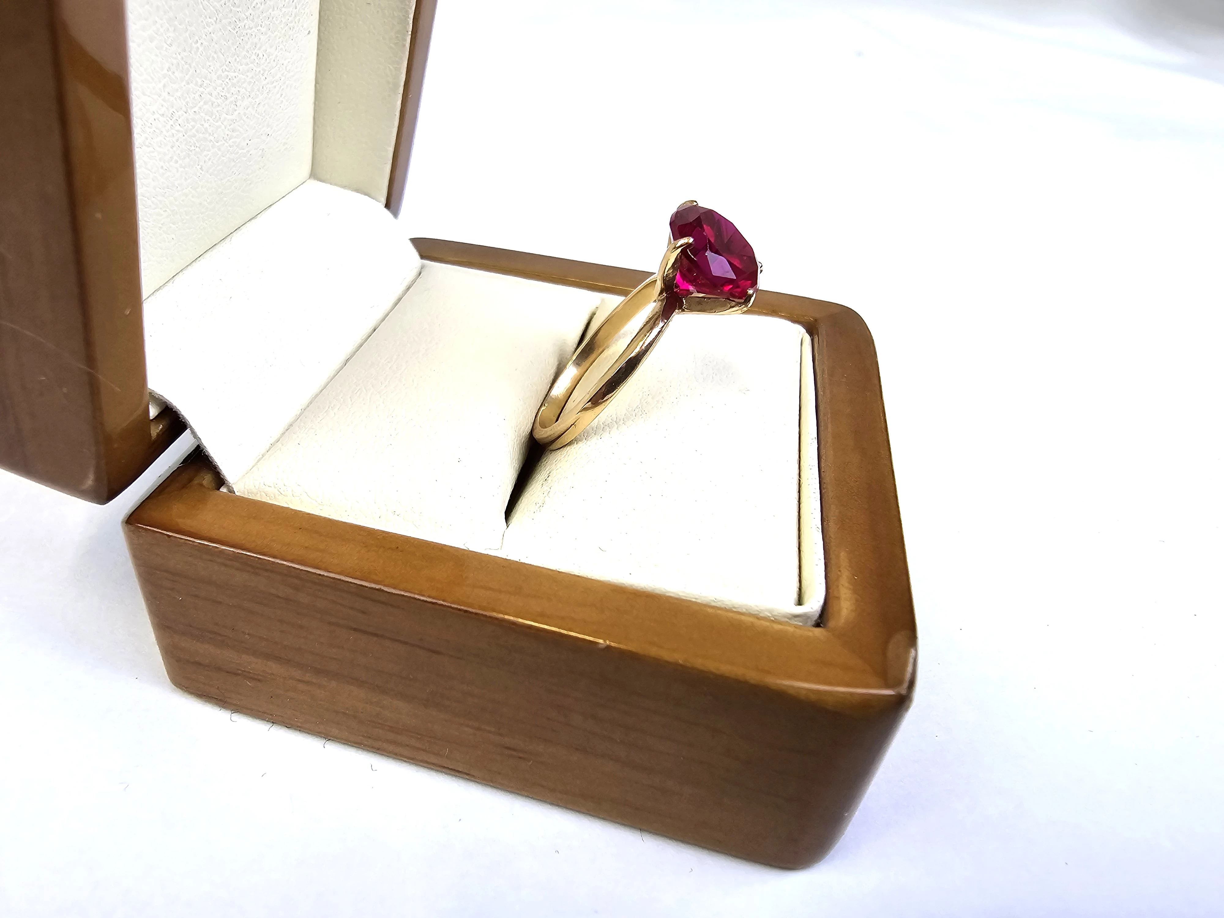 585-pierscionek-damski-czerwone-oczko-r12-585-257g-stan-uzywany