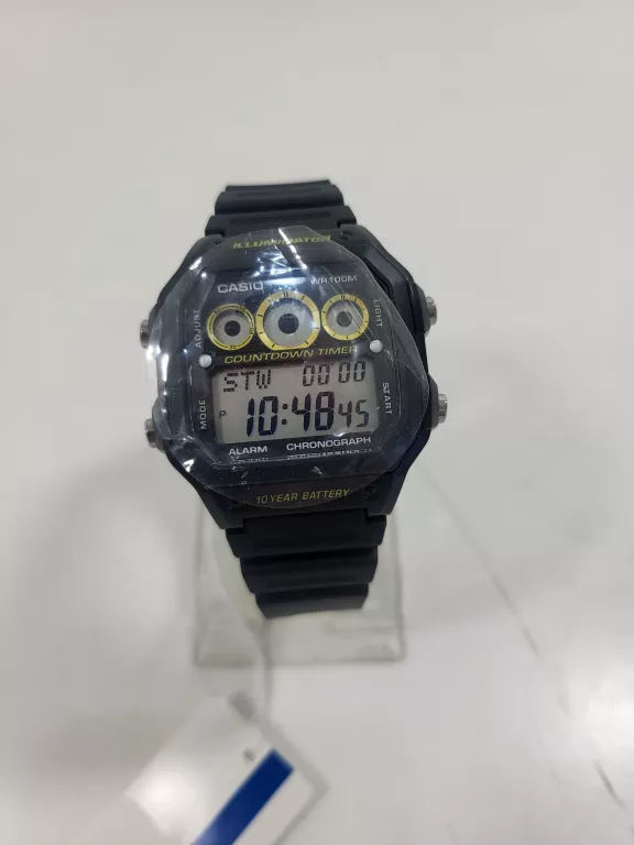 ZEGAREK CASIO AE-1300WH-1AVDF