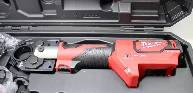 ZACISKARKA HYDRAULICZNA AKUMULATOROWA M18 HCCT-201C MILWAUKEE