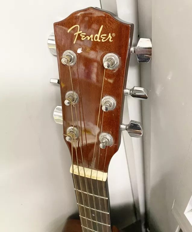 GITARA ELEKTROAKUSTYCZNA FENDER CD-60 SB-DS-V2 USZKODZONA