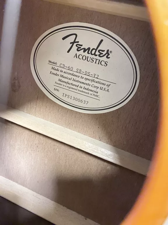 GITARA ELEKTROAKUSTYCZNA FENDER CD-60 SB-DS-V2 USZKODZONA