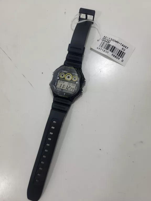 ZEGAREK CASIO AE-1300WH-1AVDF