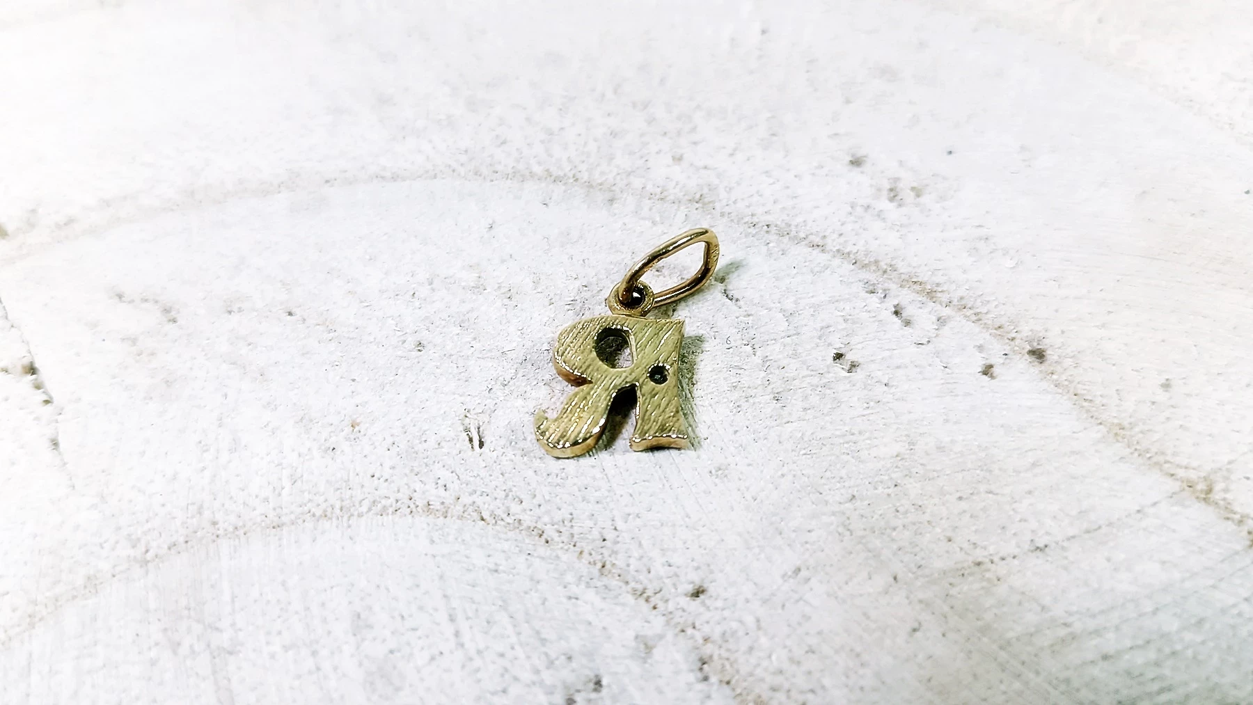 zlota-zawieszka-literka-r-z-cyrkonia-120g-583p-motyw-129129-246990