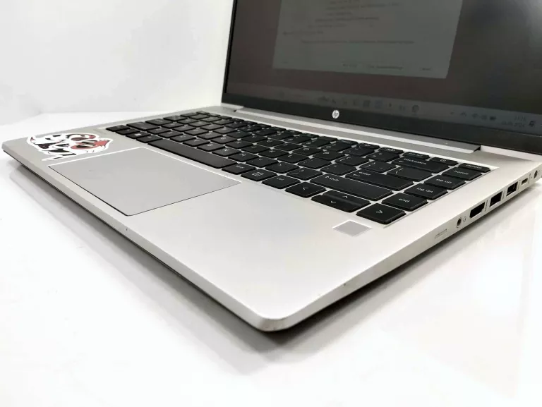 LAPTOP HP PROBOOK 440 G9 8 GB/256 GB SSD + ZASILACZ