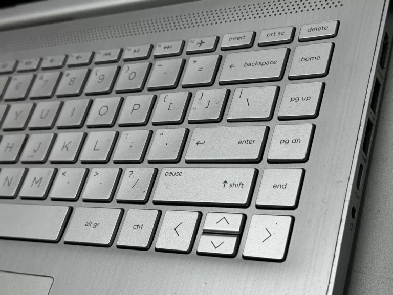 LAPTOP HP 14S-DQ2009NW I3-11/256GB/8GB