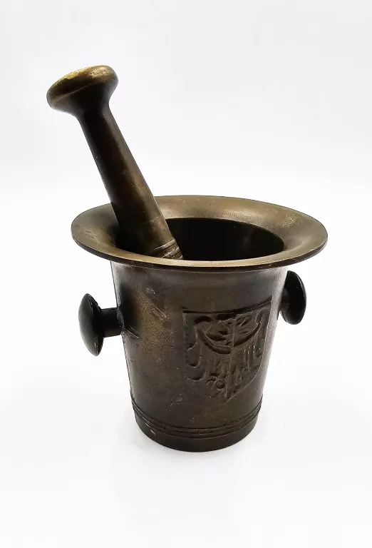 MOSIĘŻNY MOŹDZIERZ Z HERBEM WROCŁAWIA + TŁUCZEK 1,3 KG
