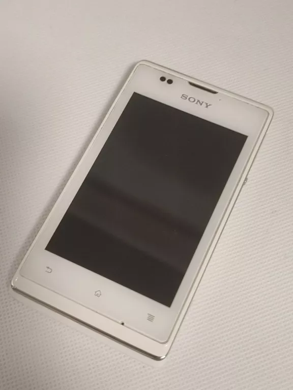 TELEFON SONY XPERIA C1505 I POWERBANK 20100