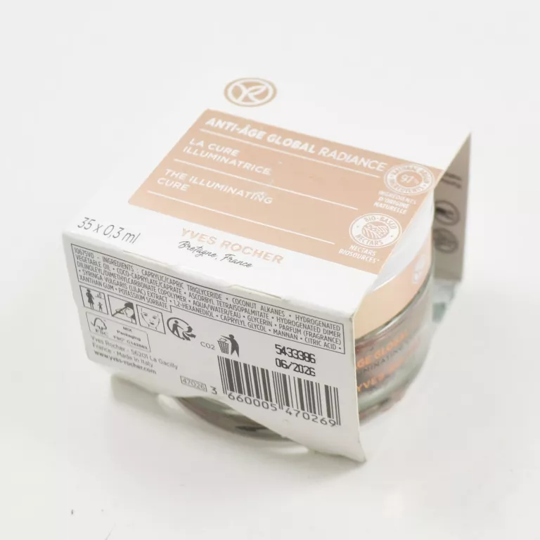 yves-rocher-kuracja-rozswietlajaca-do-twarzy-w-kapsulkach-stan-powystawowy