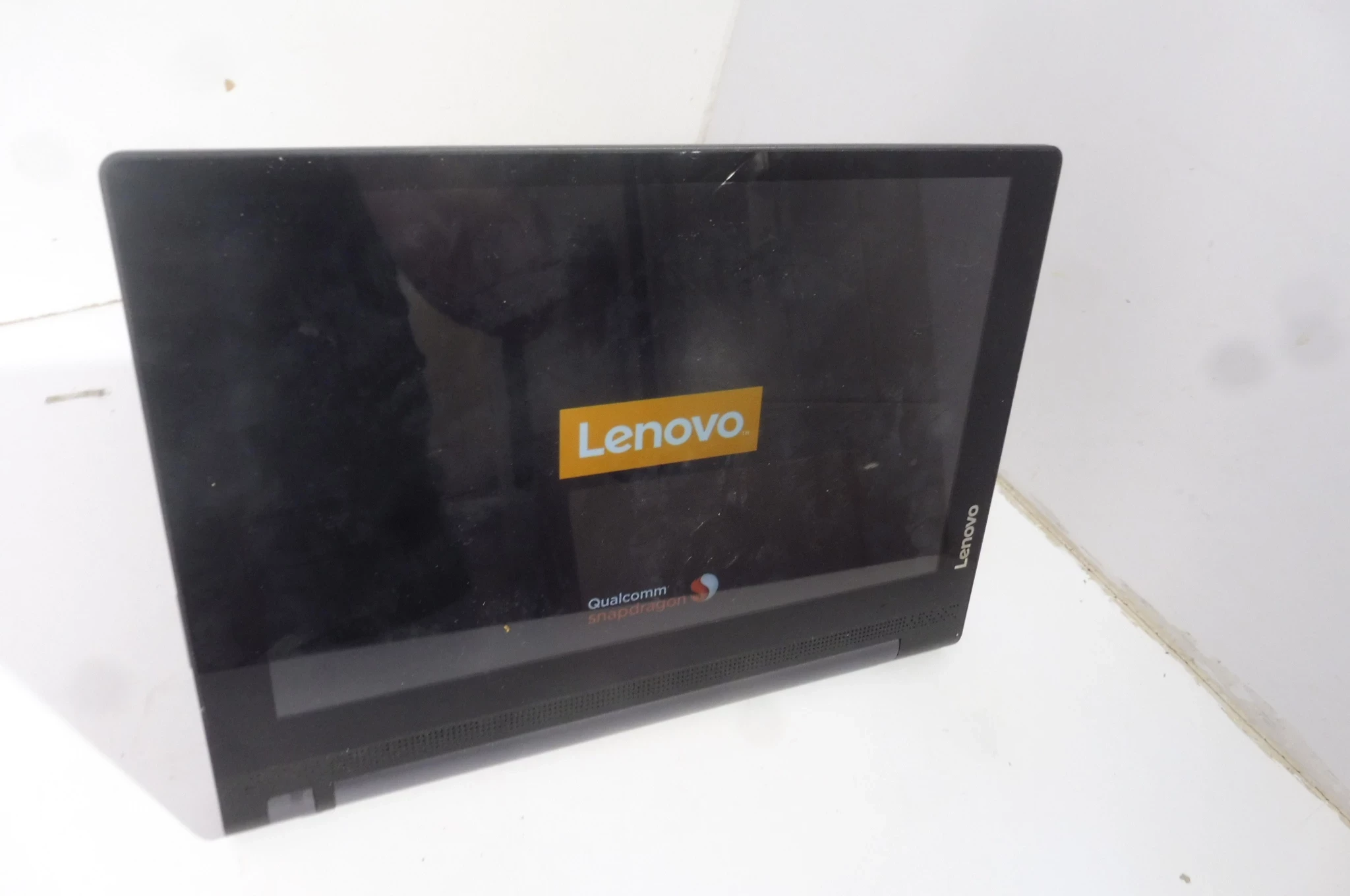 tablet-lenovo-yt3-x50f-system-operacyjny-android