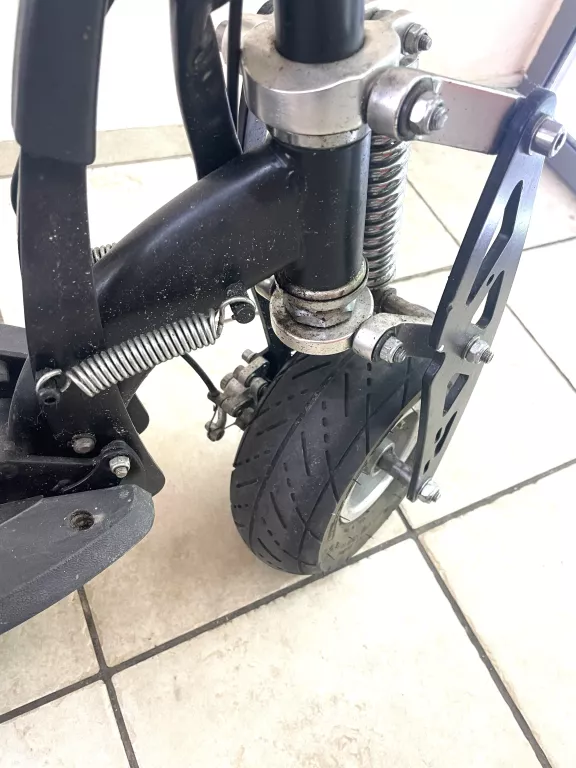 HULAJNOGA ELEKTRYCZNA MACH 1 + ŁADOWARKA