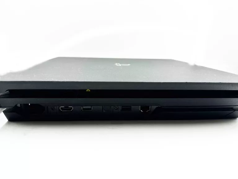 KONSOLA PS4 PRO