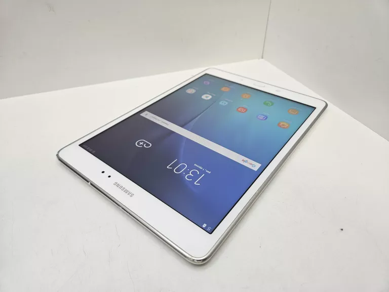 TABLET SAMSUNG GALAXY TAB A 9.7 (T555) 9,7" 2 GB / 16 GB BIAŁY