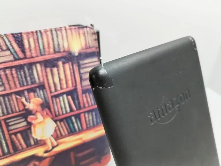 amazon-kindle-paperwhite-10-10th-generation-kolor-204789-221709