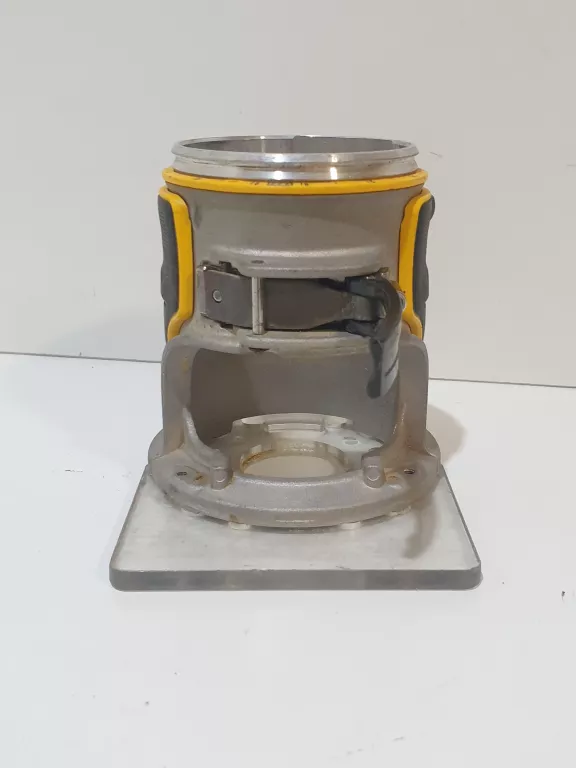 frezarka-gornowrzecionowa-dewalt-dcw600-body-stan-uzywany