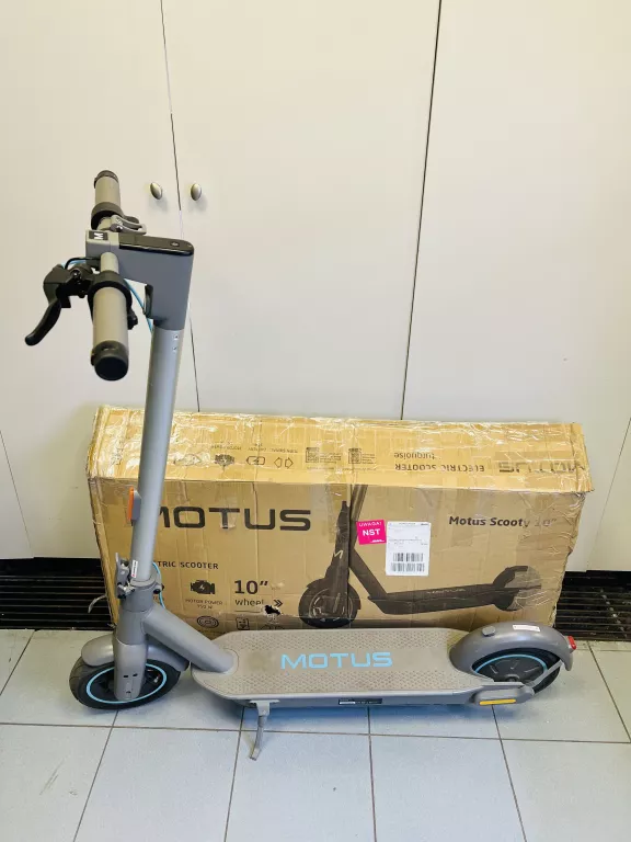 HULAJNOGA MOTUS SCOOTY 10 GWARANCJA KIERUNKOWSKAZY !!!