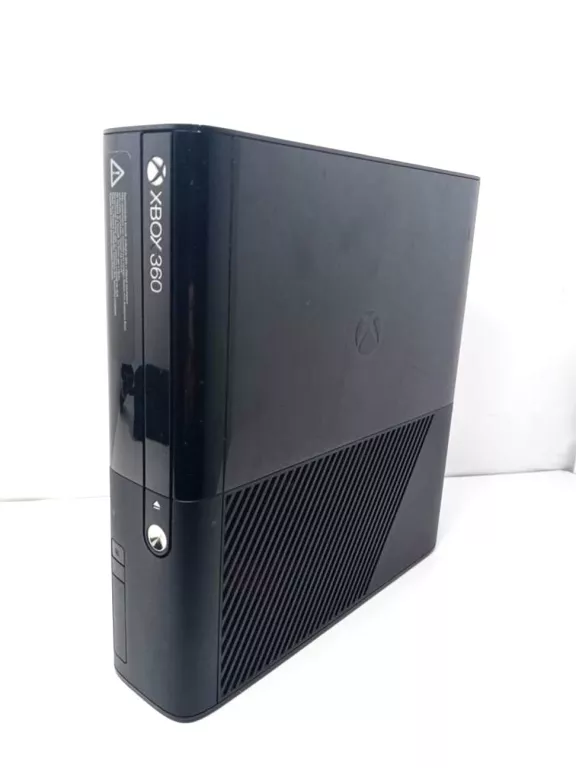 KONSOLA XBOX 360 SLIM E
