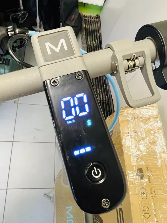 HULAJNOGA MOTUS SCOOTY 10 GWARANCJA KIERUNKOWSKAZY !!!
