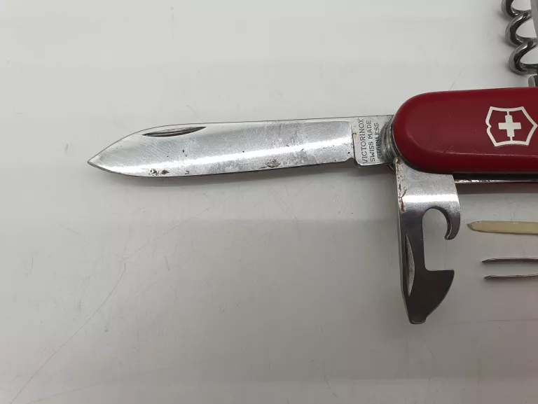 SCYZORYK VICTORINOX