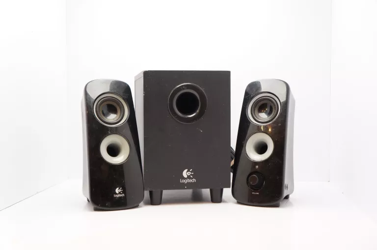 ZESTAW GŁOŚNIKÓW 2.1 LOGITECH Z323