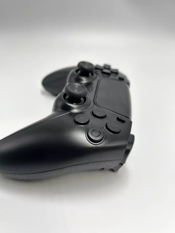 ZAMIENNIK PAD KONTROLER DO PLAYSTATION 4 PC BATTLETRON 75.018.59 CZARNY