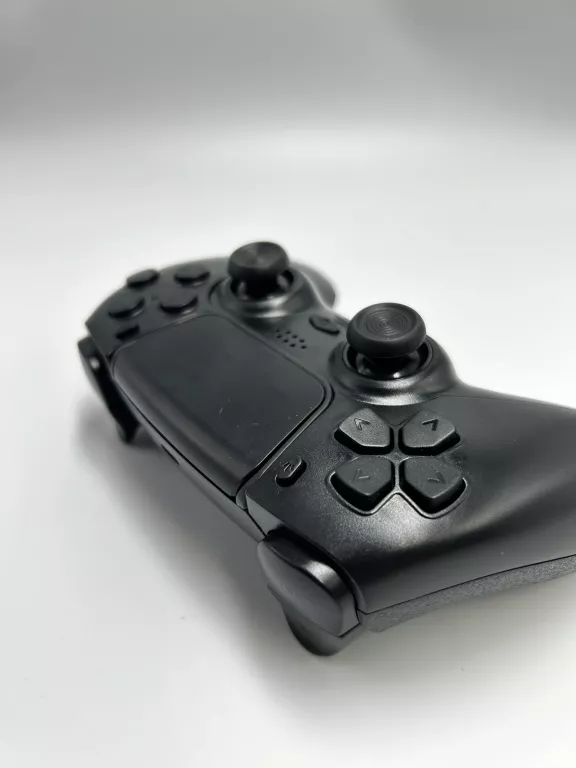 ZAMIENNIK PAD KONTROLER DO PLAYSTATION 4 PC BATTLETRON 75.018.59 CZARNY