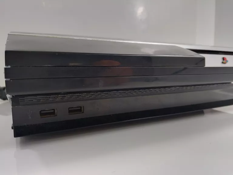 KONSOLA SONY PLAYSTATION 3 SLIM