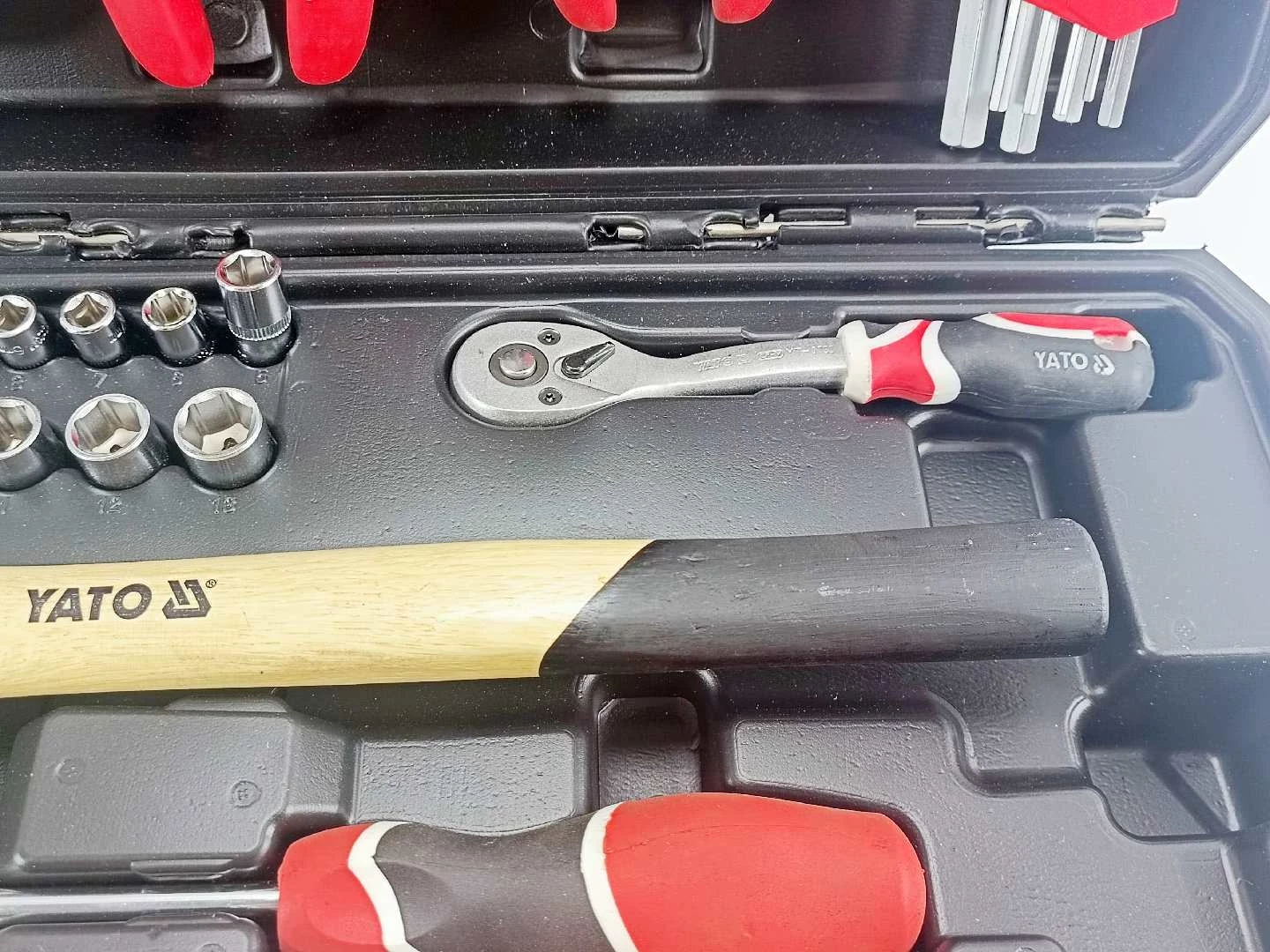 yato-zestaw-narzedziowy-60-cz-z-poziomnica-yt-38920-walizka-kod-producenta-yt-38920